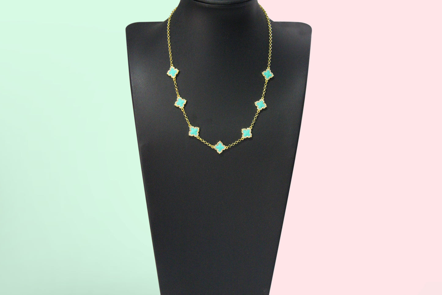 Turquoise Clover Necklace (Gold)